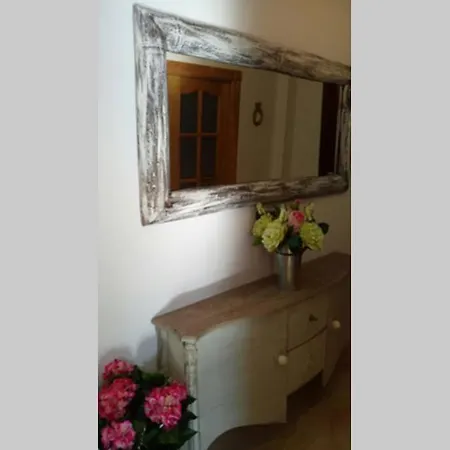 Cerca De Noja Con Acceso A *