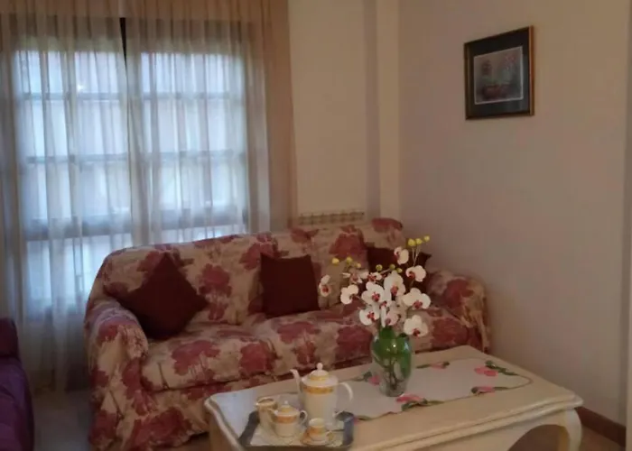 Casa de Férias Cerca De Noja Con Acceso A