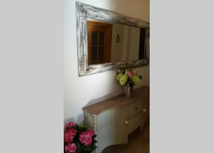 Cerca De Noja Con Acceso A *